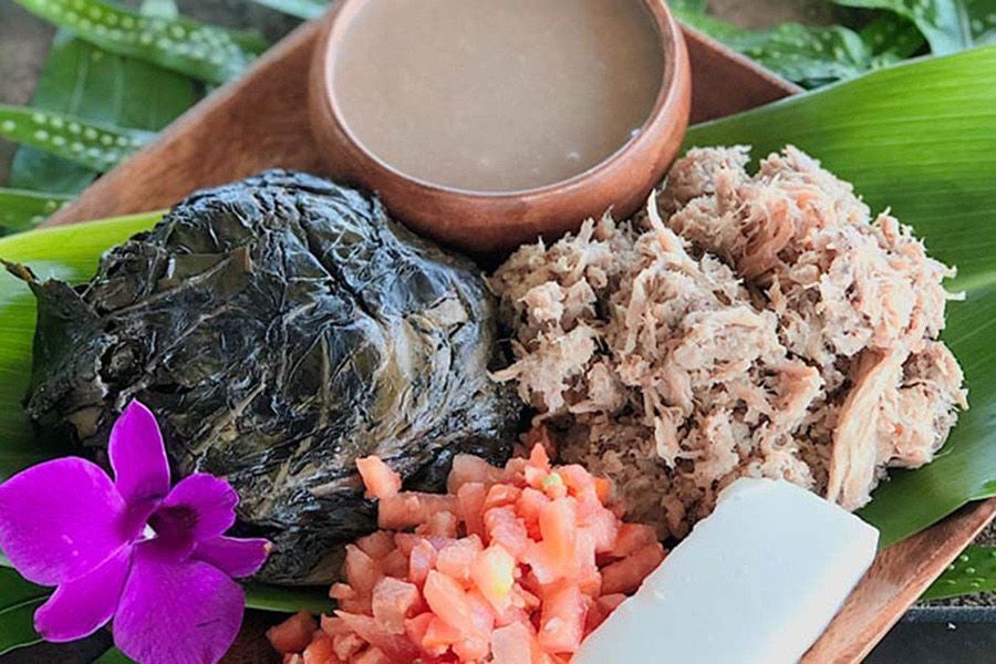 Hawaiian feast platter